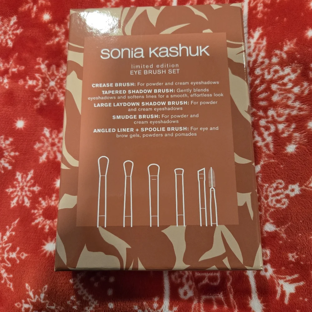 Sonia Kashuk five piece